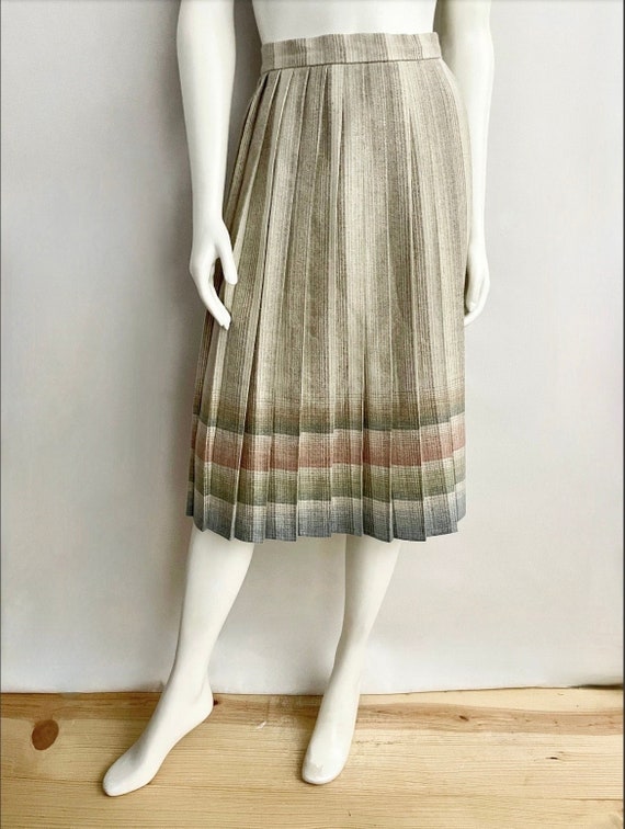 Vintage 70's Cream, Plaid, Wool Blend, Pleated, S… - image 3