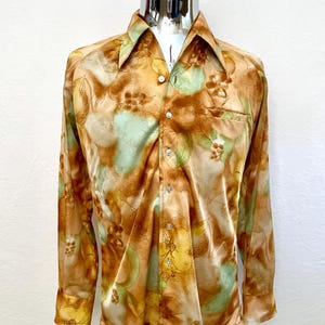 Vintage 70&#39;s Lily Dache, Gold, Long Sleeve, Disco Shirt (M)