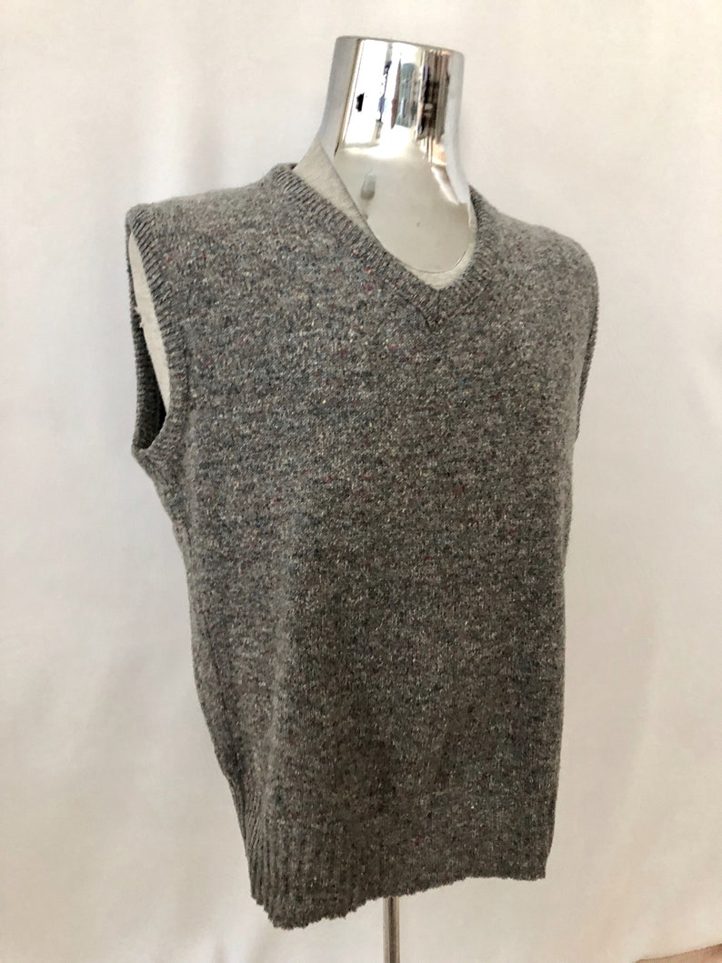 Vintage Men/'s 80/'s Wool Blend Sweater Vest by Royal Knight Gray XL