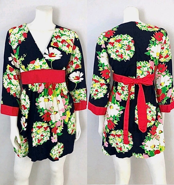 Vintage 70's Danville, Black, Red, Floral, Bell S… - image 1