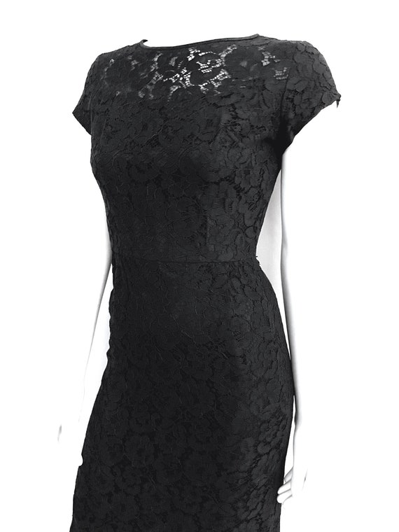 Vintage 60's Black Red Floral Lace Wiggle Dress (… - image 6