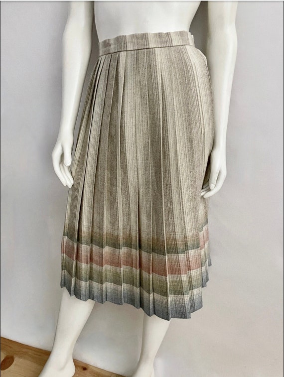 Vintage 70's Cream, Plaid, Wool Blend, Pleated, S… - image 8