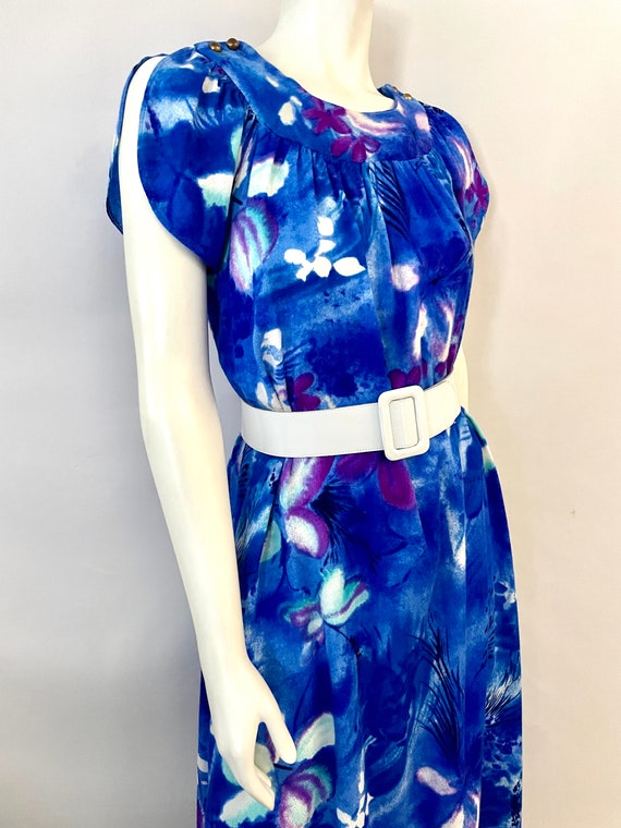 Vintage 70's Blue, Barkcloth, Floral, Hawaiian, M… - image 3