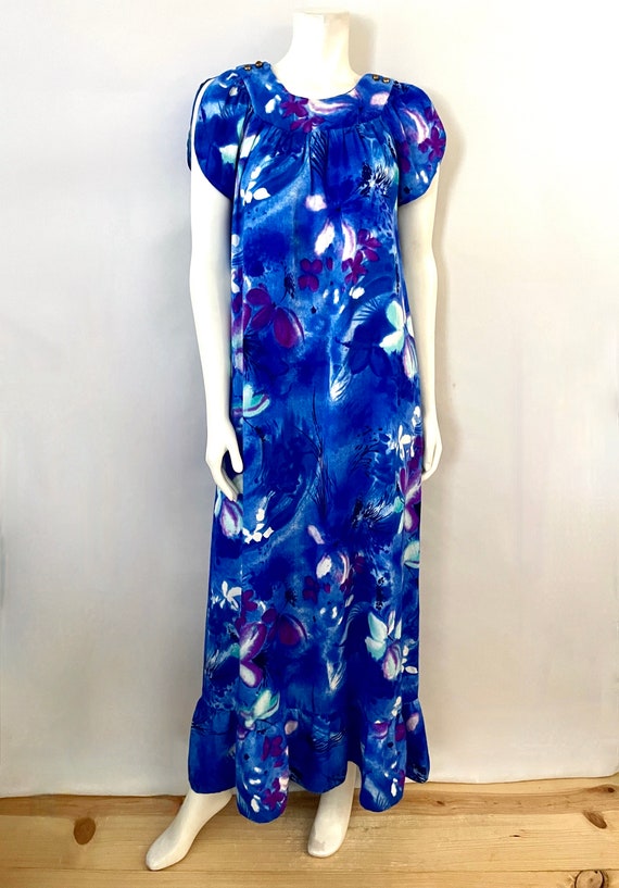 Vintage 70's Blue, Barkcloth, Floral, Hawaiian, M… - image 2