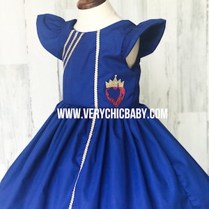 Evie Descendants Costume