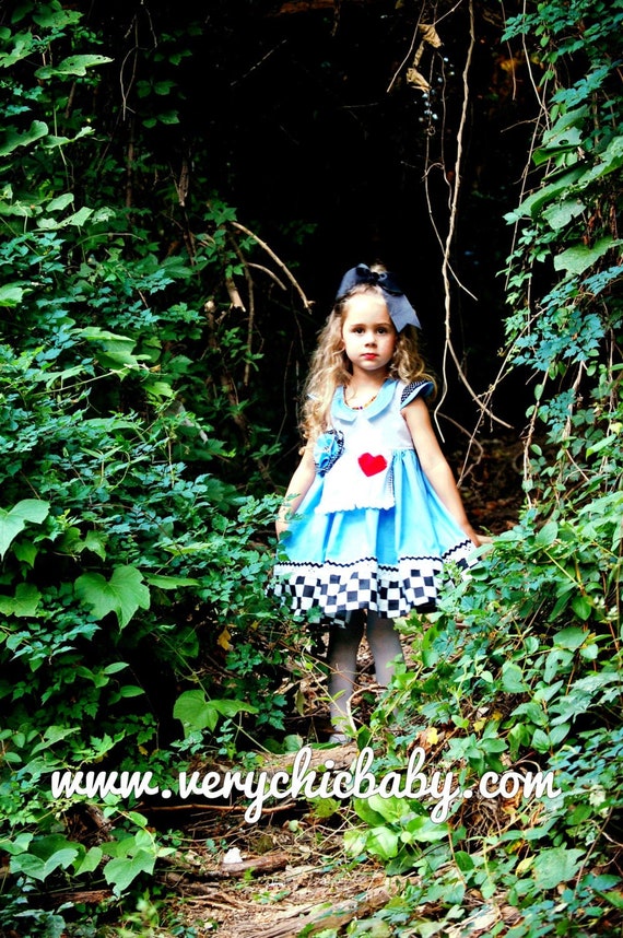 Costume di Alice nel Paese delle Meraviglie, Abito Alice nel Paese delle  Meraviglie, Costume di Alice nel Paese delle Meraviglie, Abito di  compleanno di Alice nel Paese delle Meraviglie -  Italia