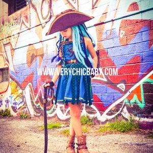 Descendants Costume, Uma Costume