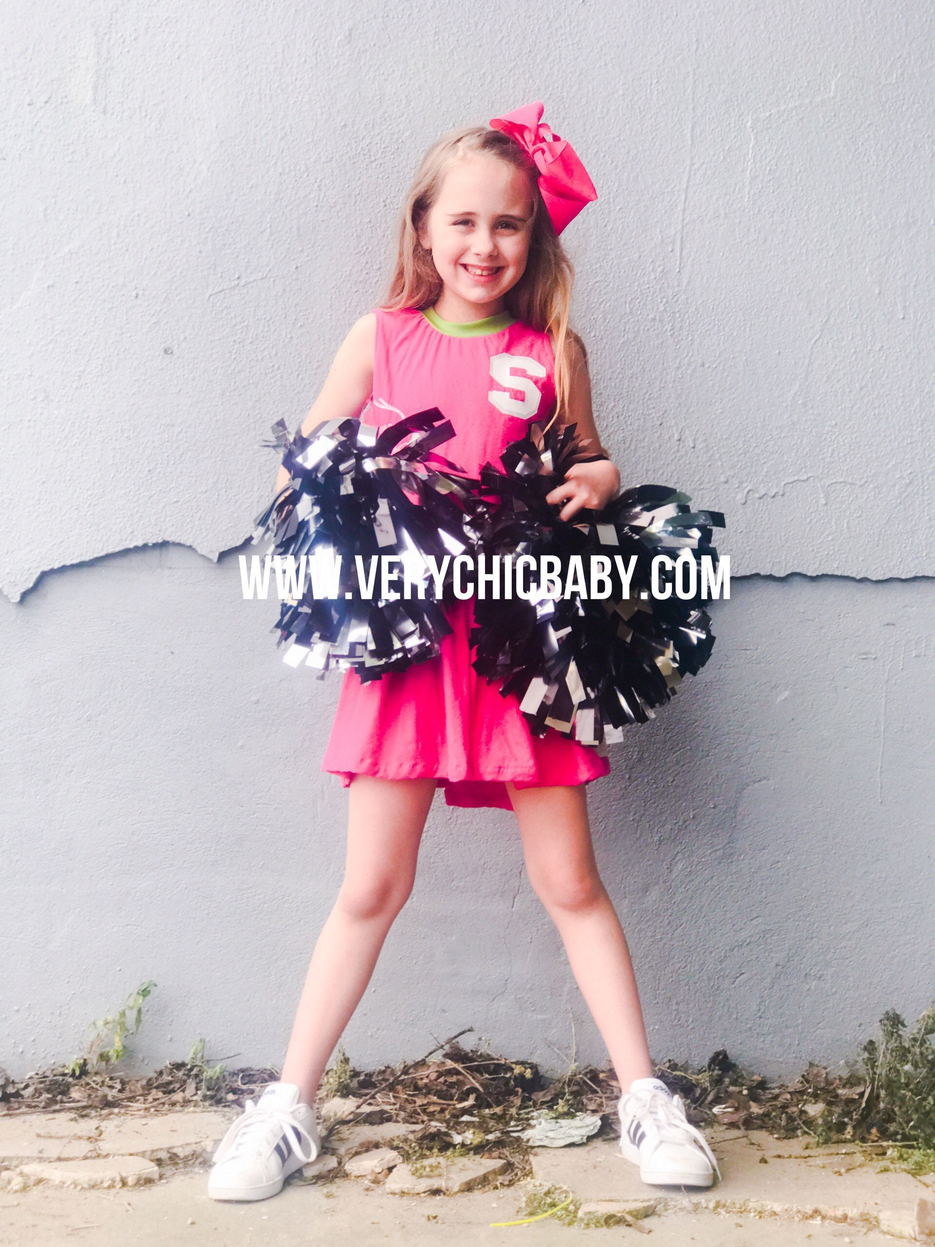 Tenue cheerleader, uniforme et costume de cheerleading – Twirling