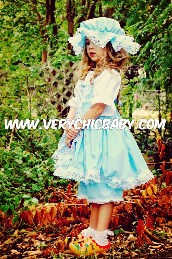 Dressed in deals blue boutique
