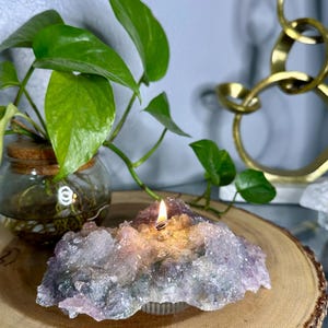 Amethyst | Quartz | Jasper | Hematite - Flower Oil Lamp- Unique Home Decor, Natural Raw Crystal Chunk- Meditation Candle, healing crystal