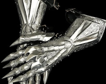 Handgefertigte Panzerhandschuhe mit Spikes: Gothic Ritter Rüstung, LARP Cosplay Accessoire