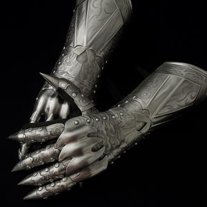 Handmade Spiked Steel Gauntlets: Gothic Knight Armor, LARP Cosplay ...