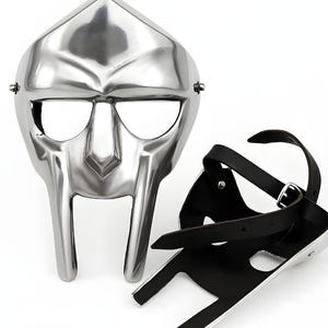 Handmade Steel Doctor Doom Mask, Medieval Comic Cosplay Helmet, Halloween LARP Armor