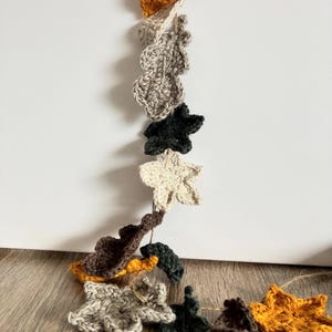 Rustic Autumn Crochet Leaf Garland | Maple, Oak & Simple Leaves | DIY Fall PDF Pattern