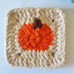 Pumpkin Granny Square Crochet Pattern PDF - Fall Themed DIY Decor