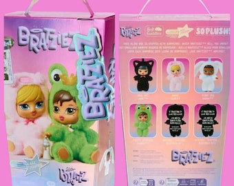 Authentic Bratz Bratziez Doll Keychain, Blind Box Plush Pendant Bag Charm Toy (Blind Box)