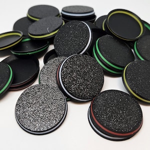 32mm Round Bases for Miniatures - With colour ring, skill/position indication for Tabletop Games - Wargames - D&D games - Fantasy football