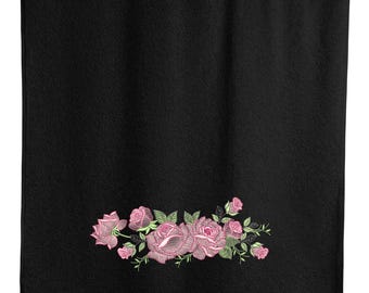 Maskinbroderidesign med rosor/broderifil med rosor/broderi med rosbukett/broderidesign med rosblommor/trädgårdsrosor