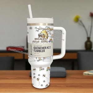 Personalisierte Winnie the Pooh Tumbler 40 oz, Vintage Pooh Bear Tumbler Disney Tigger, Eeyore, Ferkel, Weihnachtstasse