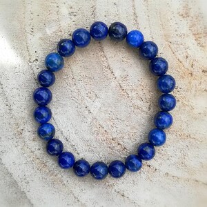 Lapis lazuli bracelet, 6 or 8 mm beads, natural stone, unisex bracelet, women&#39;s bracelet, men&#39;s bracelet, lithotherapy, handmade.