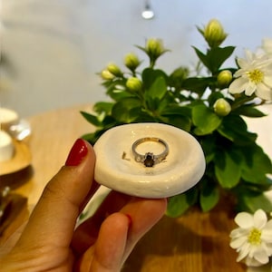 Wedding Favors Love Ring Dish, Handmade Ring Plate, Ceramic Jewelry Dish,Mini Ring Holder Bowl,Bridal Shower or Bridesmaid Gift,Trinket Dish