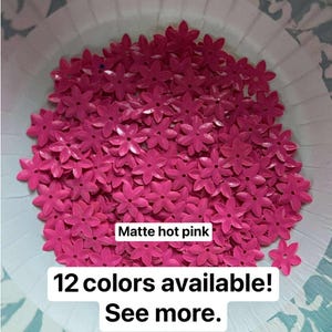 Six Petal Plum Loose Sequin Flower – Hmong Paj Ci & Craft Embellishments for DIY Sequin Projects, Cog Ci, Hmong Outfit Sewing – 50/100 PCS
