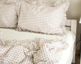Checkered Bedding: Bed Set Queen with Ruffled, 4 Pieces