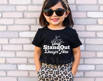 Kaninchenfelle 3321 Schwarz Fein Jersey T-Shirt Kleinkind Mockup, 3321 Kinder T-Shirt Mockup, Trendy Cute Sommer Tshirt Mädchen POD Mockup