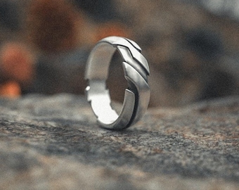 Elegant Wedding Ring 925 Sterling Silver Modern Band Ring Handcrafted Geometric Pattern Statement Ring Anniversary Gift