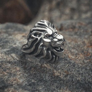 Handmade Roaring Lion Ring in 925 Sterling Silver - Unique Wildlife Gift for Him or Her