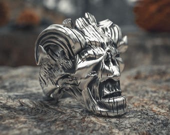 Sterling Silver Ram Horned Devil Skull Ring With Red CZ Eyes - Etsy