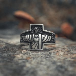 Jesus Christ Ring 925 Sterling Silver Religious Cross Band Christian Faith Protector Statue Prayer Ring Unisex Spiritual Gift