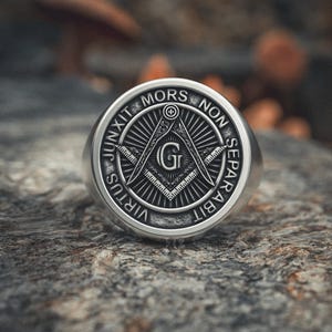 Freemason Signet Ring - 925 Sterling Silver Square & Compass Ring - Handcrafted Masonic Brotherhood Jewelry
