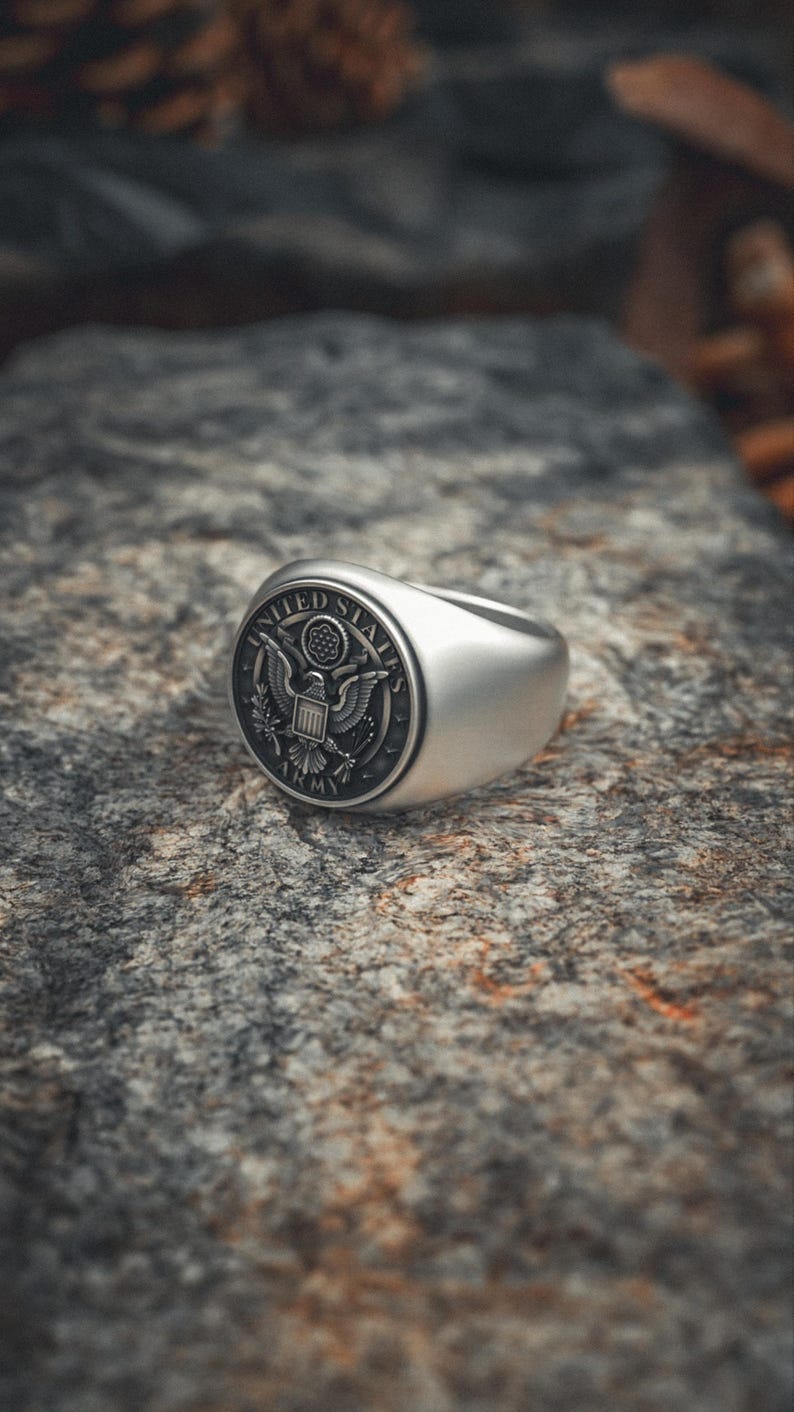 925 silver United States Army veteran ring with eagle holding arrows and olive branch