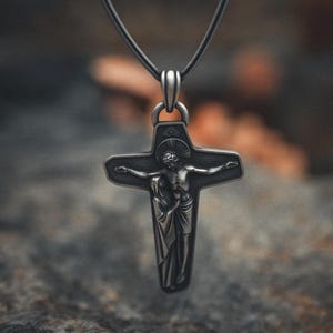 Crucifix Necklace 925 Sterling Silver | Religious Pendant | Spiritual Mens Jewelry with Detailed Christ Figure
