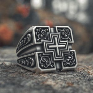 Cross Ring 925 Sterling Silver Byzantine Orthodox Square Design Handcrafted Religious Symbol Men&#39;s Faith Jewelry Oxidized Signet Ring