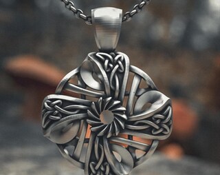 Collana Con Croce Celtica In Argento Sterling 925 – Nodo Celtico – Ciondolo Unisex Con Catena 20+2 Pollici – Gioiello Vichingo