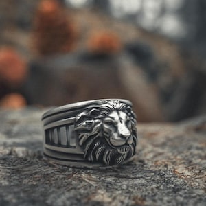 Lion Head Silver Ring | 925 Sterling Silver Mens Statement Ring | Detailed Animal Jewelry with Vintage Architectural Design