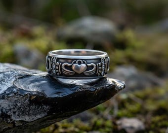Claddagh Ring 925 Sterling Silver Black Rhodium Plated Celtic