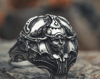 Biomechanical Ring 925 Sterling Silver - Futuristic Cyborg Head Design - Handcrafted Sci-Fi Statement Jewelry - Unique Gift