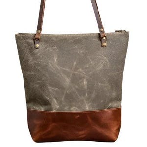Waxed Canvas and Leather Shoulder purse | Zipper top Tote bag | Minimalist