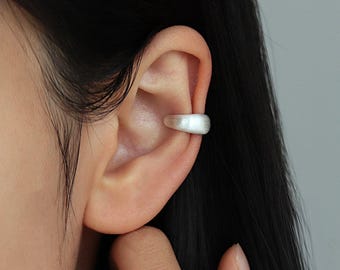Chunky Minimalist Ear Cuff, No Piercing Cartilage Jewelry, Gold Silver Wide Band