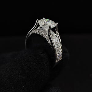 14K Gold Oval Moissanite Engagement Ring: Vintage Pave Band