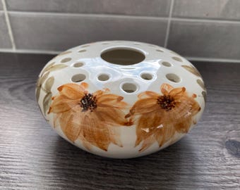 Jersey Pottery 1970's potpourri dish posy bowl. Autumnal Flowers.