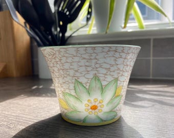 Gladstone bone china Rare pant pot holder. Art Deco Pattern. 8cm Tall
