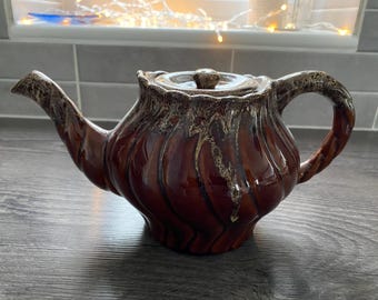 Churston Pottery Devon Honey Comb Browns Teapot Tall 5.5" Spout - Handle 10.5"