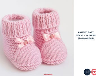 Easy two-needle knit pattern for baby booties