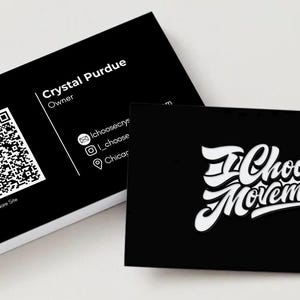 Tarjetas de presentación con código QR personalizadas: diseño moderno en blanco y negro