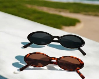 Chic Small Oval Women&#39;s Sunglasses - 2024 New Fashion, Retro Leopard Brown, Colorful Shades for Women. Stylish & Lightweight