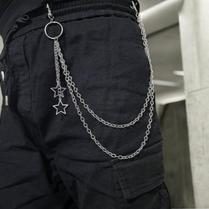 Cadena para cinturón con llavero gótico punk: diseño de remaches de luna y calavera, cadena para la cintura de ropa urbana rockera unisex, joyería gótica vanguardista para jeans y cinturones.